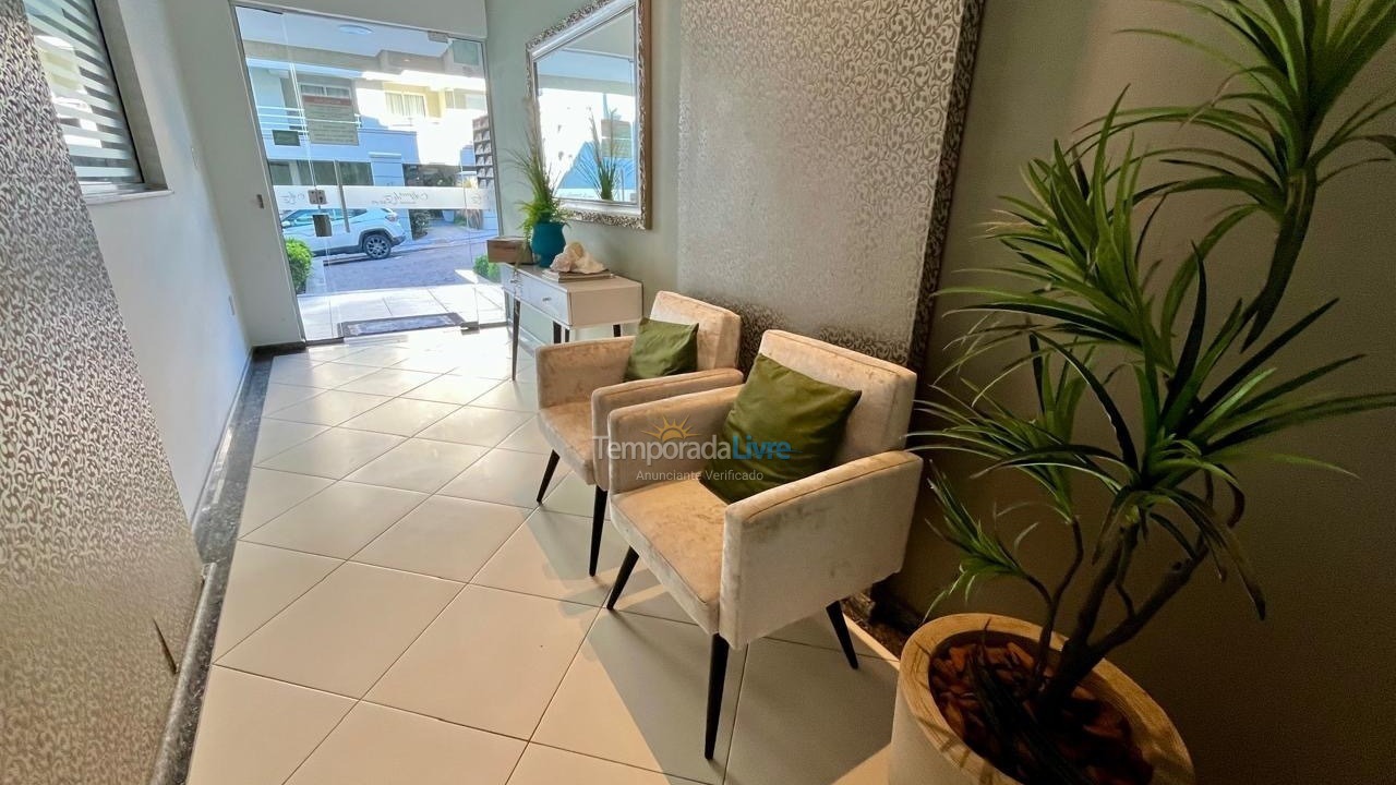 Apartamento para alquiler de vacaciones em Bombinhas (Praia de Bombas)