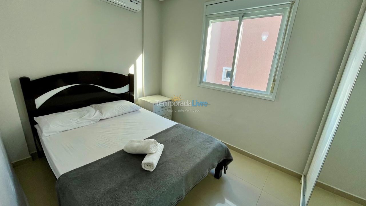 Apartamento para alquiler de vacaciones em Bombinhas (Praia de Bombas)