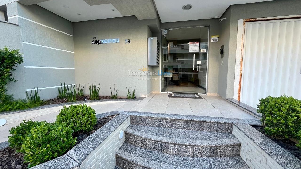 Apartamento para alquiler de vacaciones em Bombinhas (Praia de Bombas)