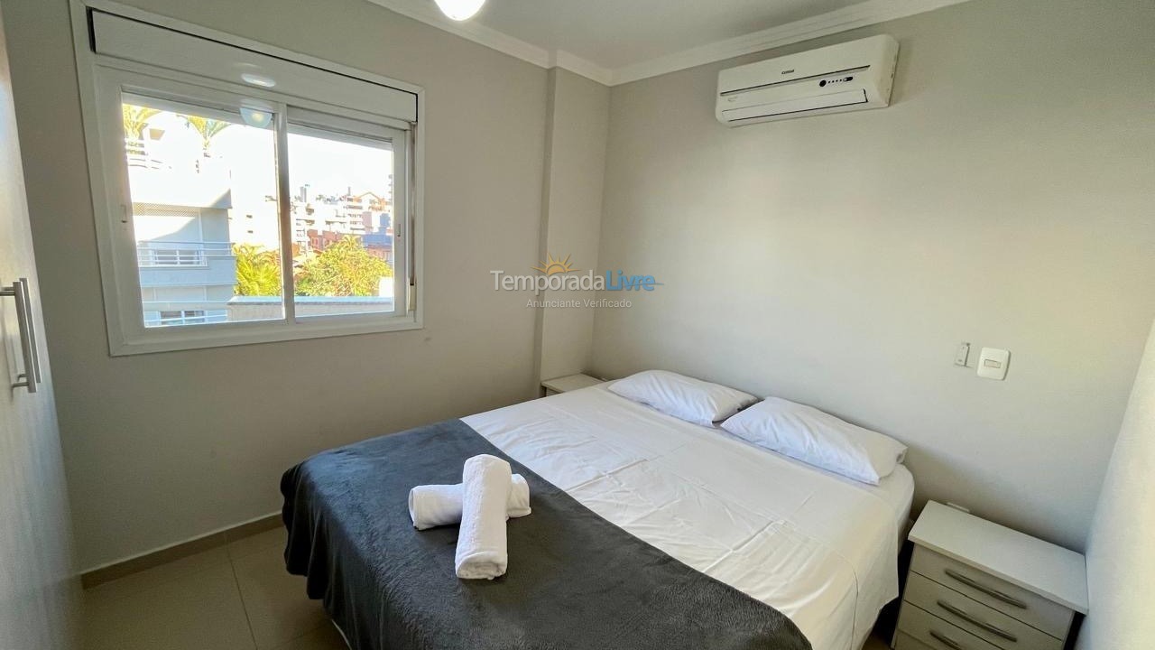 Apartamento para alquiler de vacaciones em Bombinhas (Praia de Bombas)