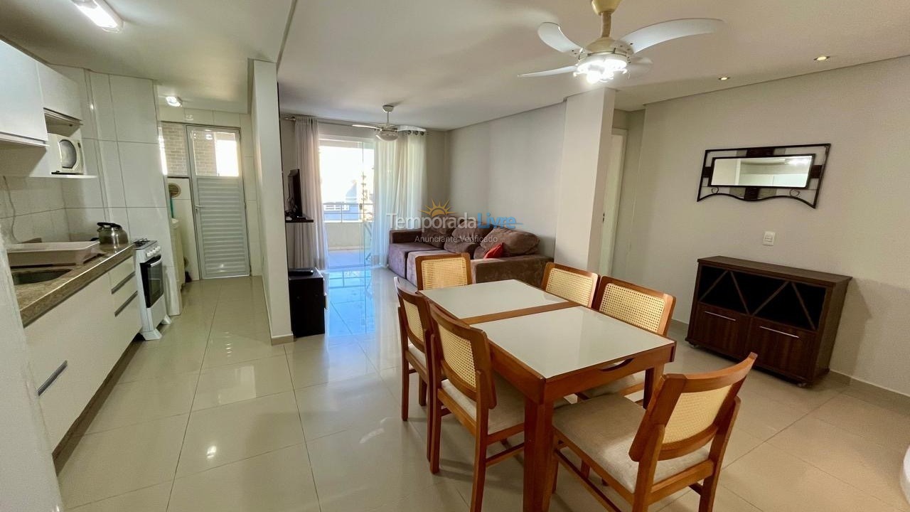Apartamento para alquiler de vacaciones em Bombinhas (Praia de Bombas)