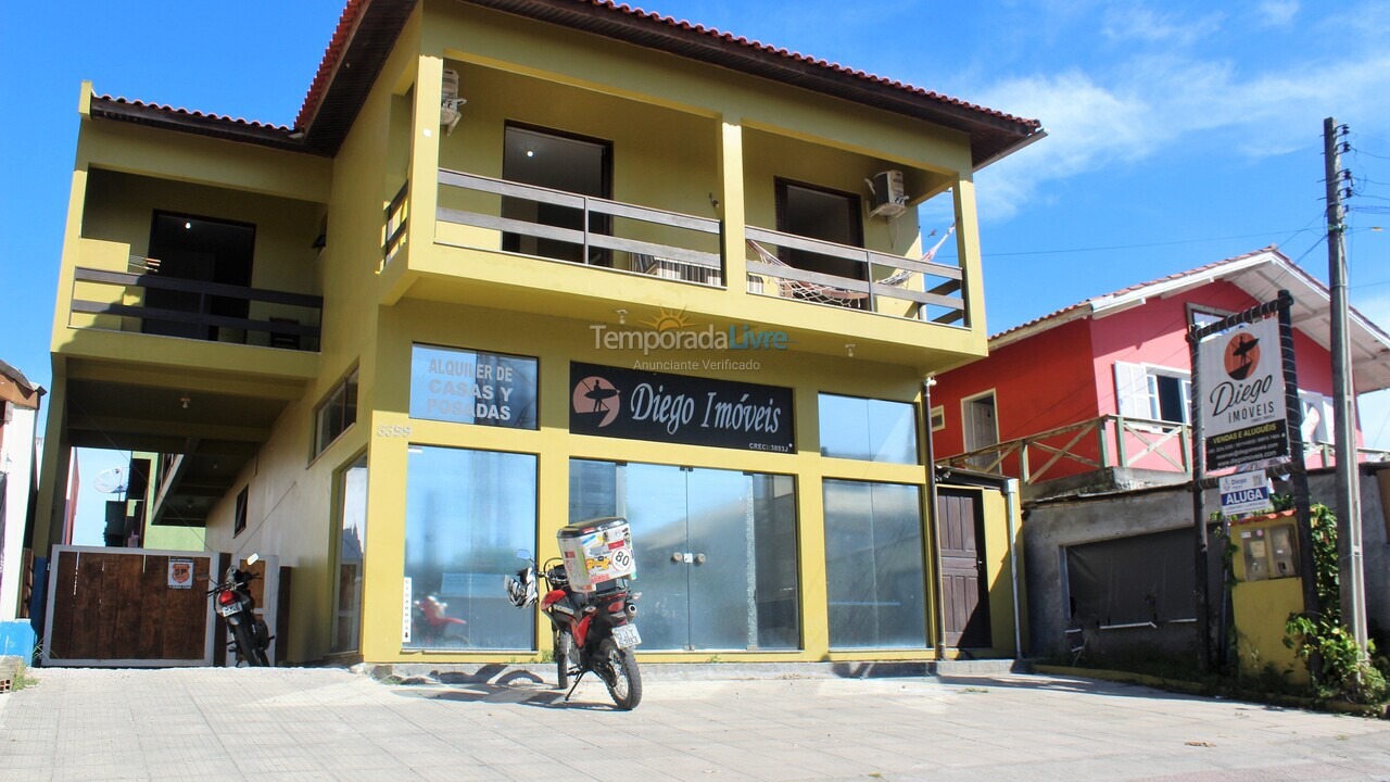 Apartment for vacation rental in Garopaba (Praia da Ferrugem)