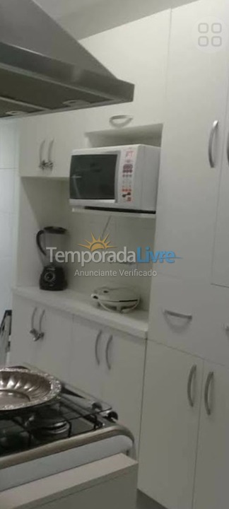 Apartamento para aluguel de temporada em Guarujá (Astúrias)