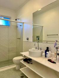 Hermosa casa en condominio disponible para alquiler.