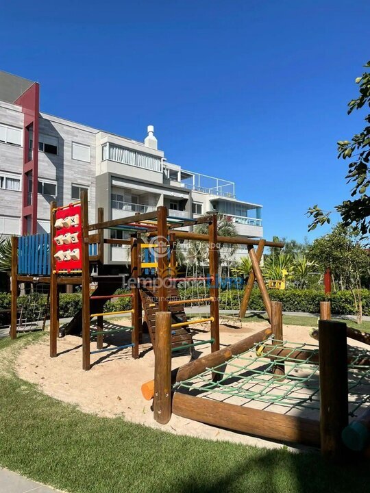 Apartamento para aluguel de temporada em Florianopolis (Campeche)