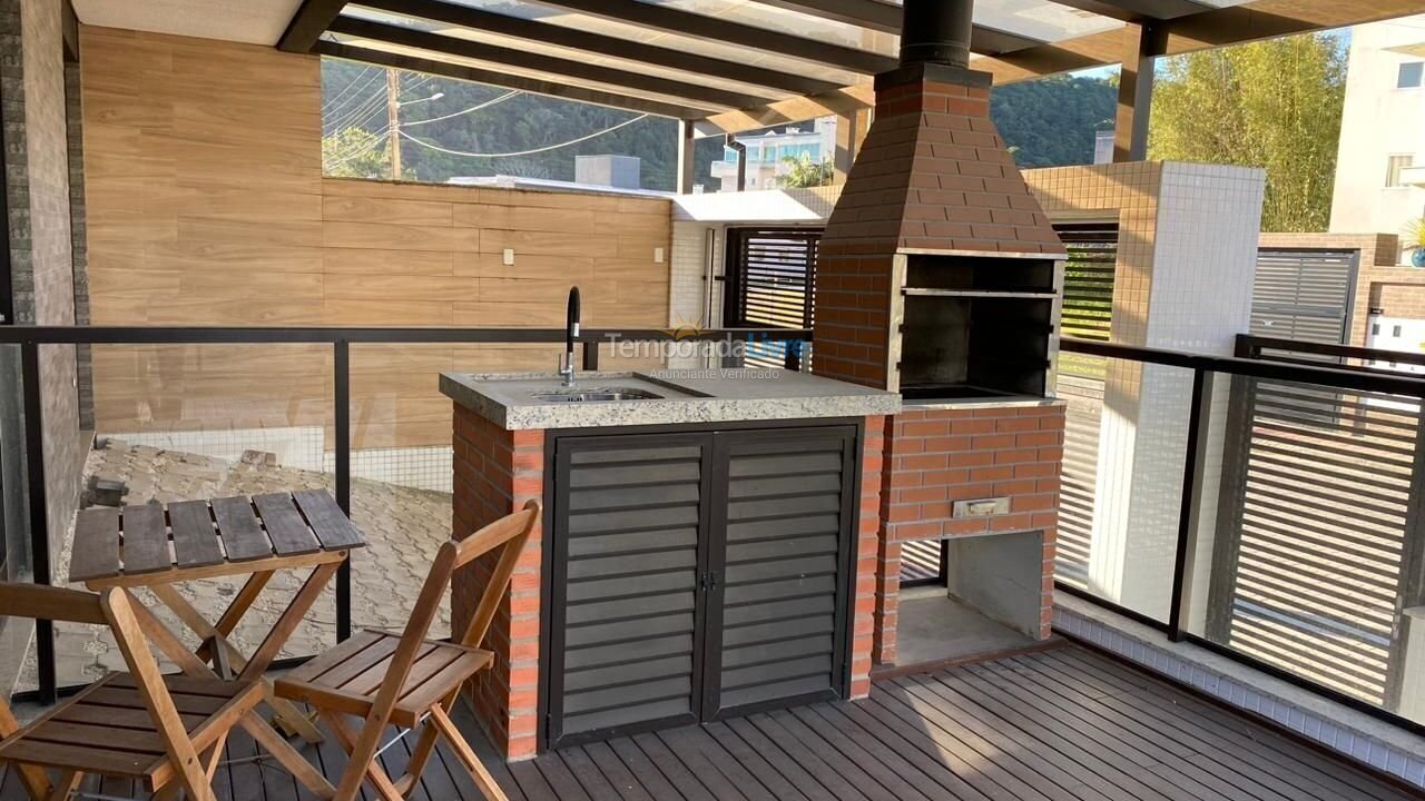 Apartment for vacation rental in Bombinhas (Mariscal)