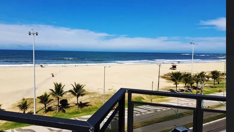 Precioso ático DUPLEX frente al mar