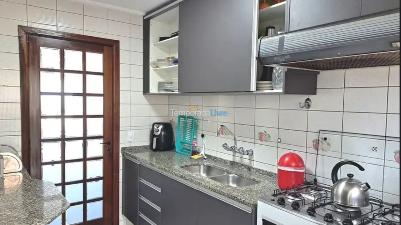 Apartamento para alquiler de vacaciones em Matinhos (Caiobá)