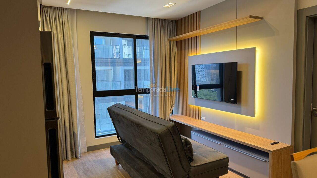 Apartamento para aluguel de temporada em Itapema (Meia Praia)