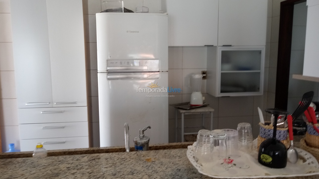 Casa para aluguel de temporada em Camaçari (Barra do Jacuípe)