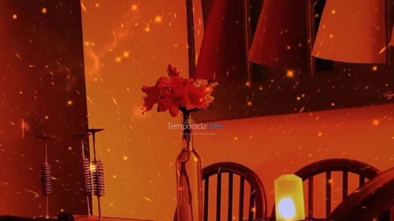 Casa para aluguel de temporada em Caraguatatuba (Martim de Sá)