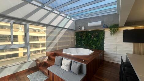 Apartamento para alugar em Florianópolis - Jurere Tradicional