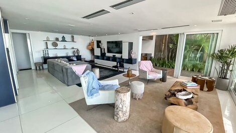 HR.332T · Residencia de lujo con piscina exclusiva en Joá