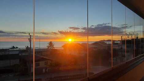 Apartamento para alugar em Bombinhas - Praia de Bombas