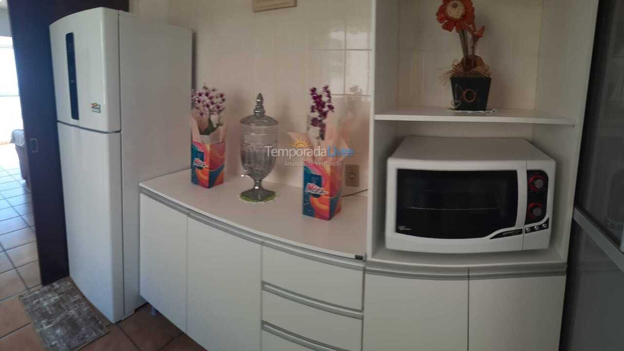 Apartment for vacation rental in Bombinhas (Praia de Bombas)