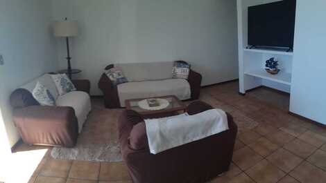 Apartment with sea view in Praia de Bombas 13-23A