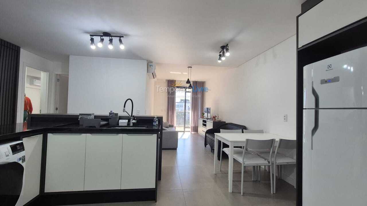 Apartamento para aluguel de temporada em Florianópolis (Jurere Tradicional)