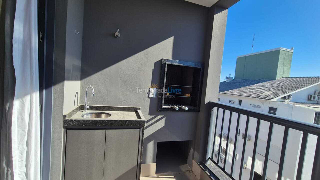 Apartamento para aluguel de temporada em Florianópolis (Jurere Tradicional)