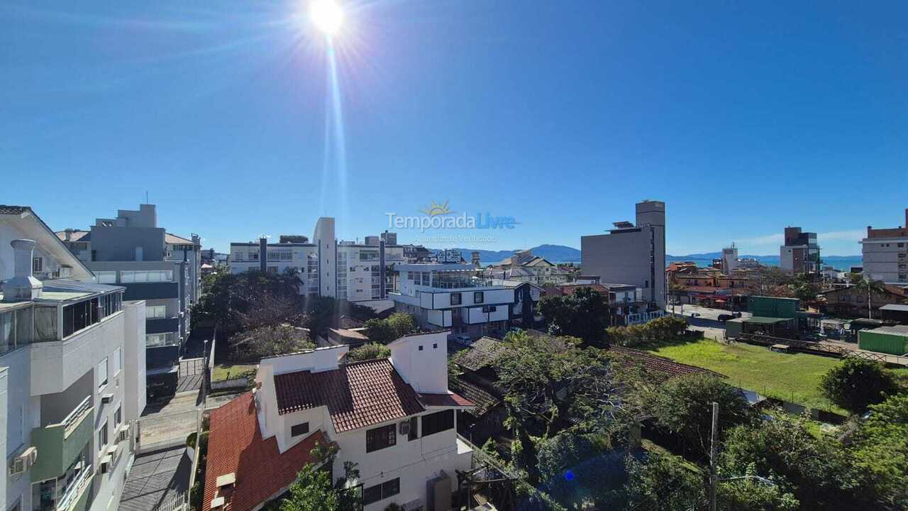 Apartamento para aluguel de temporada em Florianópolis (Jurere Tradicional)