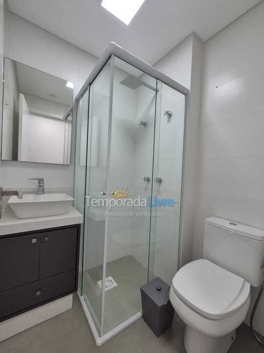 Apartamento para aluguel de temporada em Florianópolis (Jurere Tradicional)