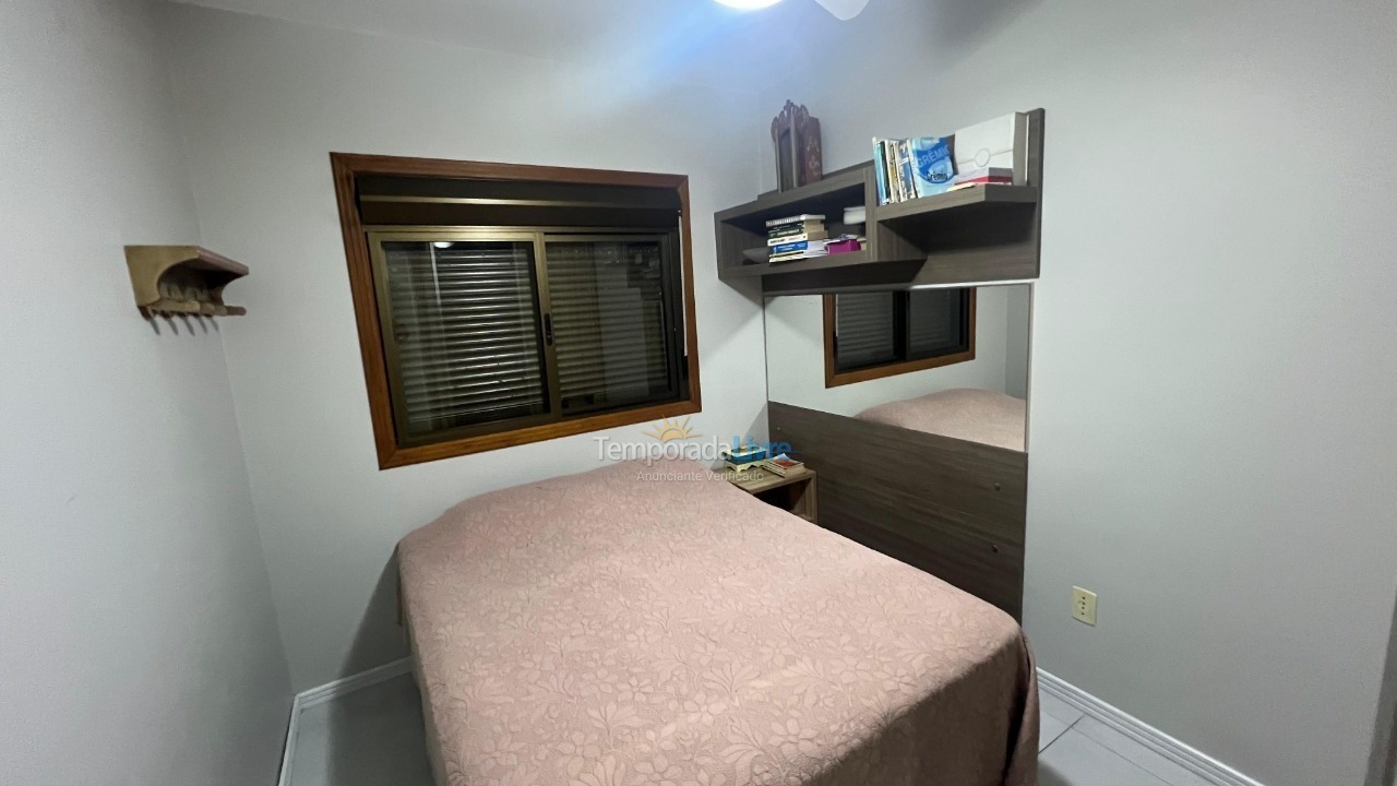 Apartamento para aluguel de temporada em Capão da Canoa (Centro)