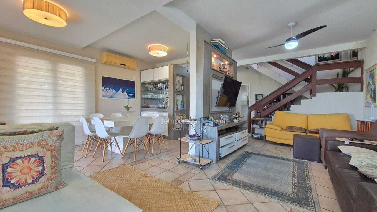 House for vacation rental in Florianópolis (Jurere Tradicional)