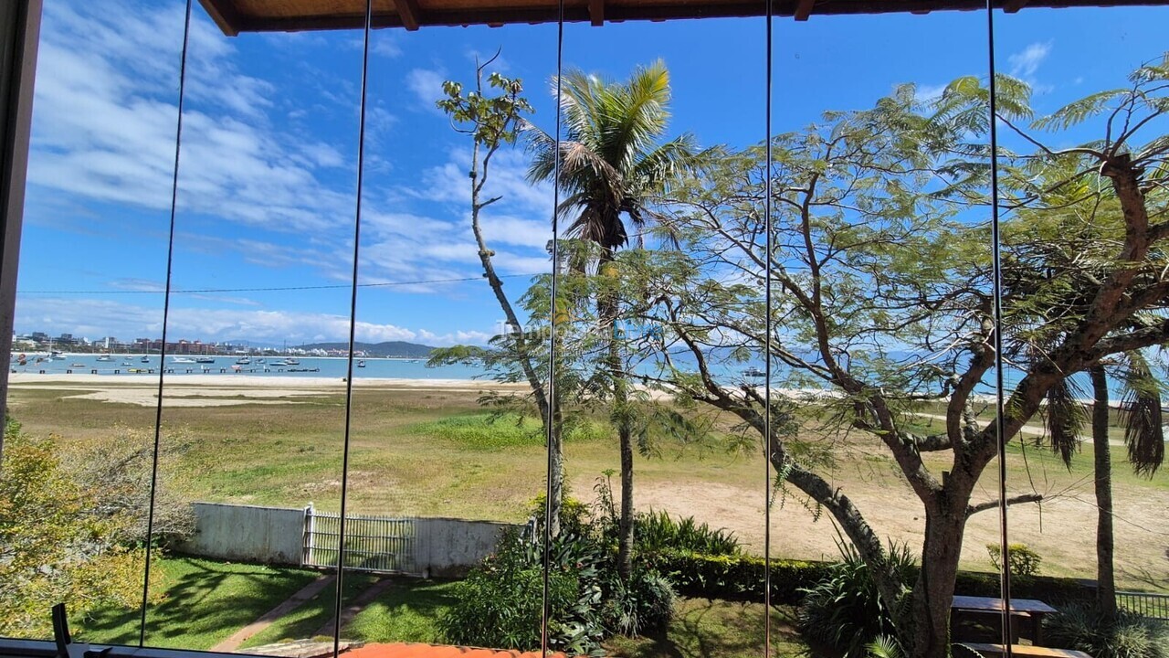 House for vacation rental in Florianópolis (Jurere Tradicional)