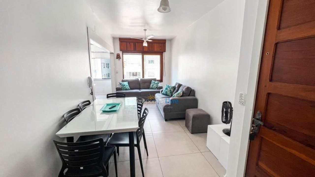 Apartamento para aluguel de temporada em Capão da Canoa (Centro)