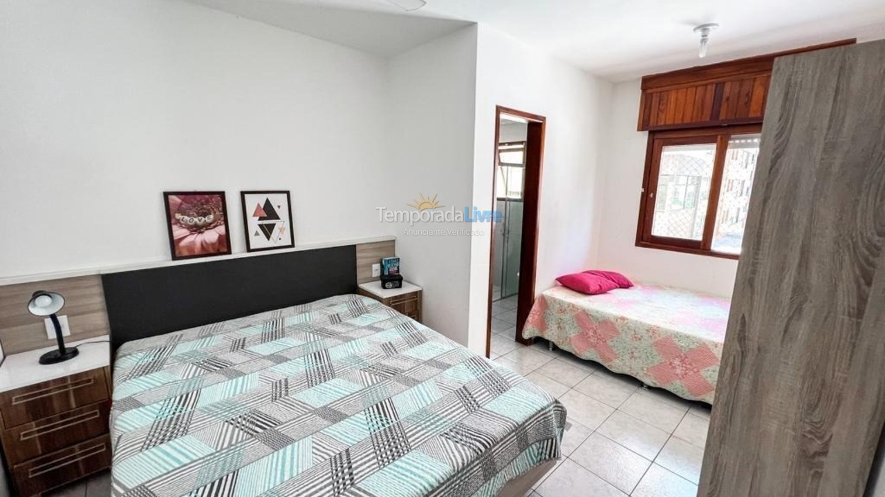 Apartamento para aluguel de temporada em Capão da Canoa (Centro)