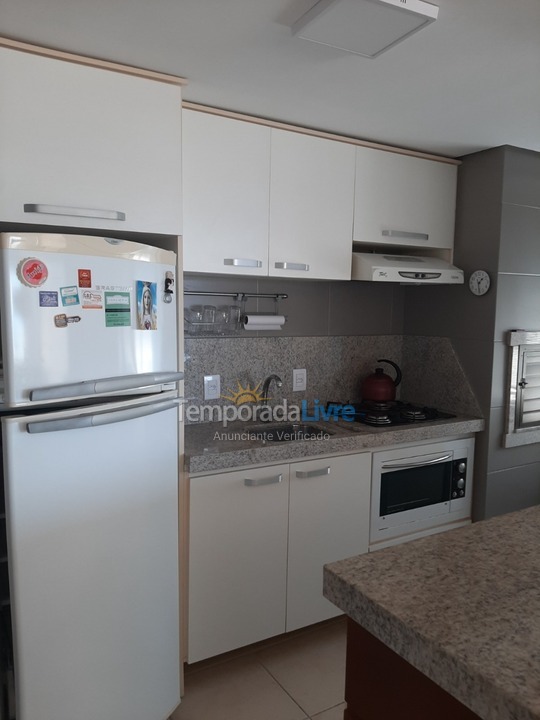 Apartamento para aluguel de temporada em Capão da Canoa (Centro)