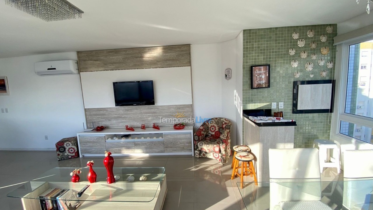 Apartamento para aluguel de temporada em Capão da Canoa (Centro)