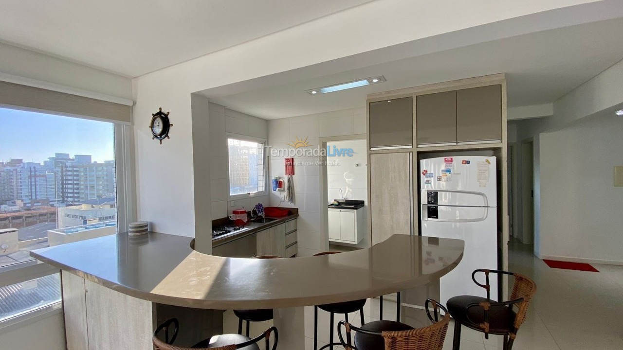 Apartamento para aluguel de temporada em Capão da Canoa (Centro)