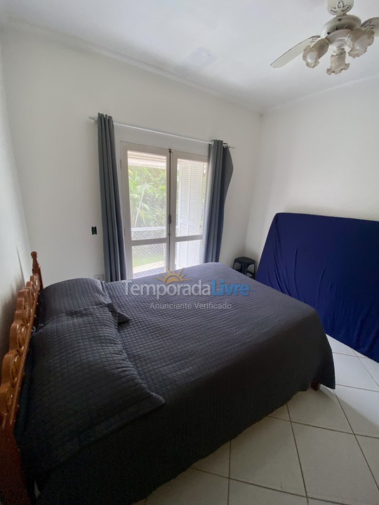 House for vacation rental in Bertioga (Praia de Guaratuba)