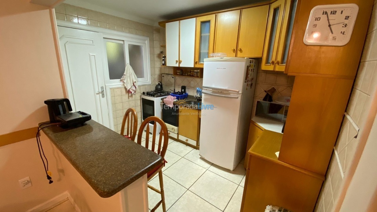 Apartamento para aluguel de temporada em Capão da Canoa (Centro)
