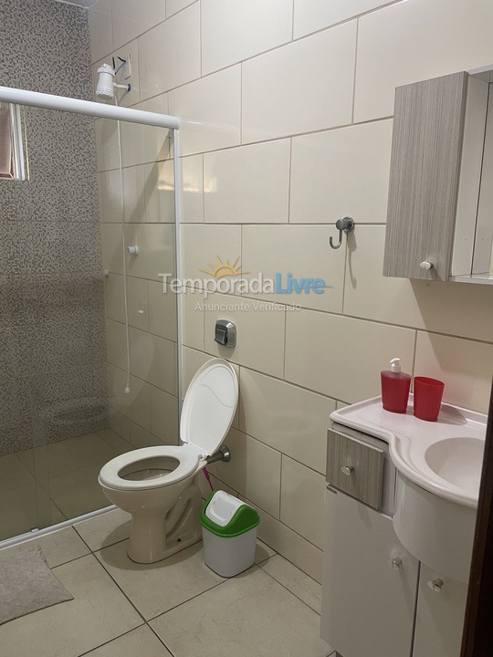 Apartamento para aluguel de temporada em Palhoça (Praia da Pinheira)