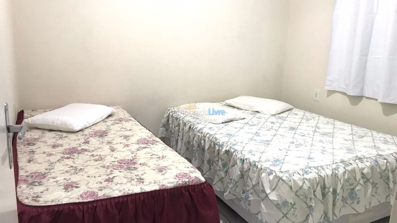 Apartamento para aluguel de temporada em Palhoça (Praia da Pinheira)