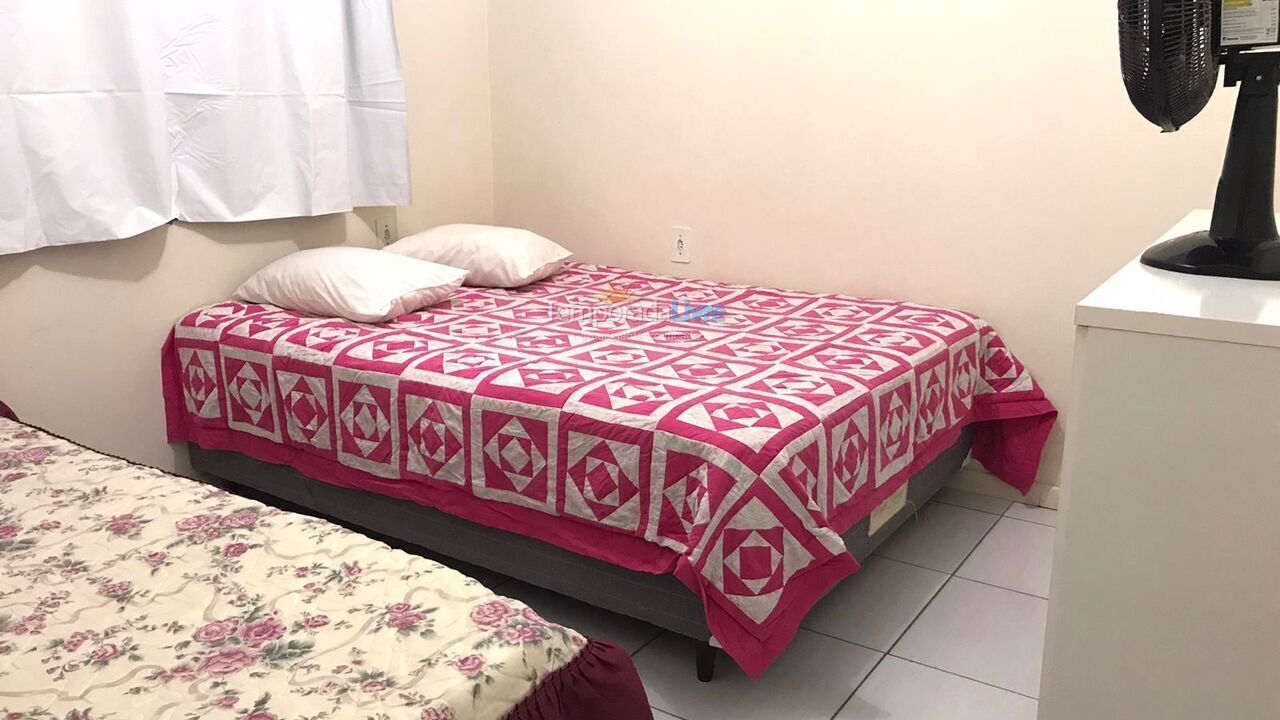 Apartamento para aluguel de temporada em Palhoça (Praia da Pinheira)