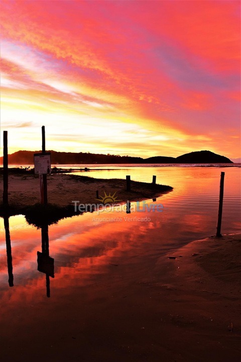 Apartamento para aluguel de temporada em Palhoça (Praia da Pinheira)