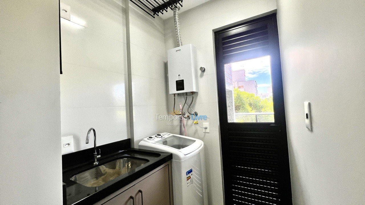 Apartamento para aluguel de temporada em Bombinhas (Canto Grande)