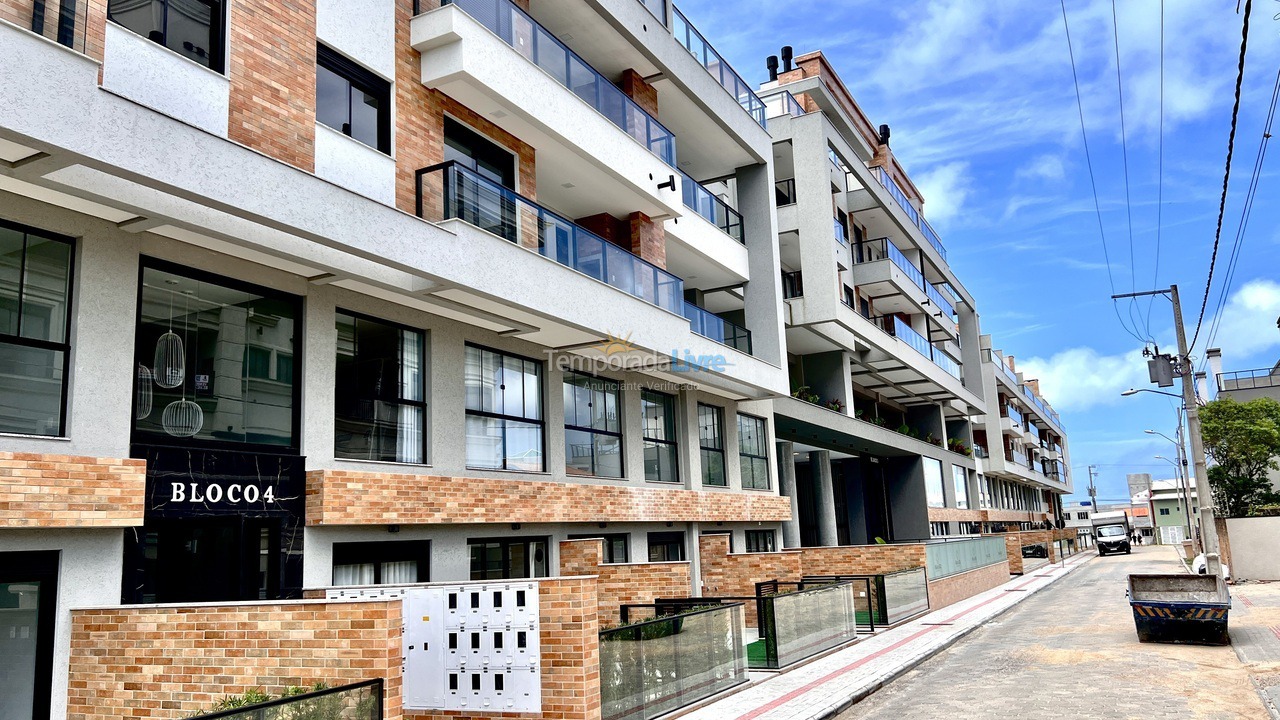Apartamento para aluguel de temporada em Bombinhas (Canto Grande)