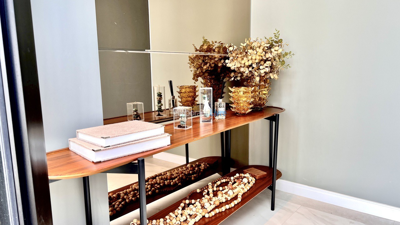 Apartamento para aluguel de temporada em Bombinhas (Canto Grande)