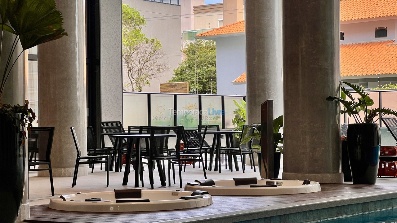 Apartamento para aluguel de temporada em Bombinhas (Canto Grande)