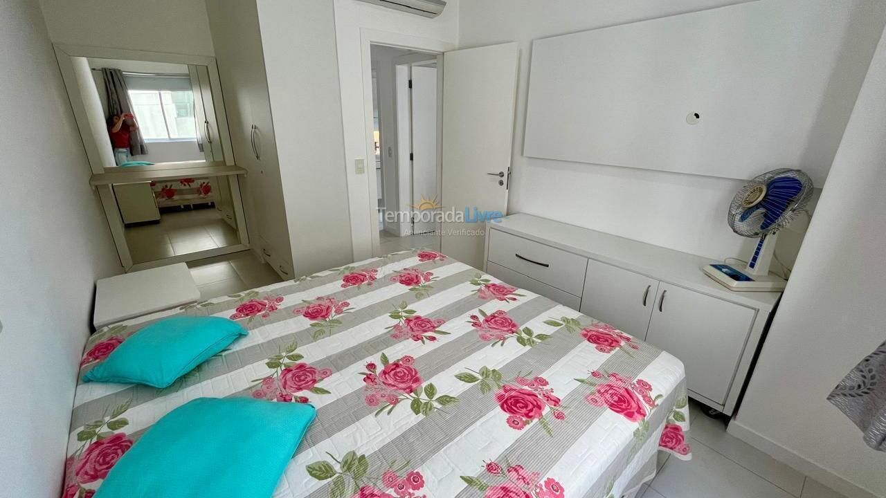 Apartamento para alquiler de vacaciones em Itapema (Meia Praia)