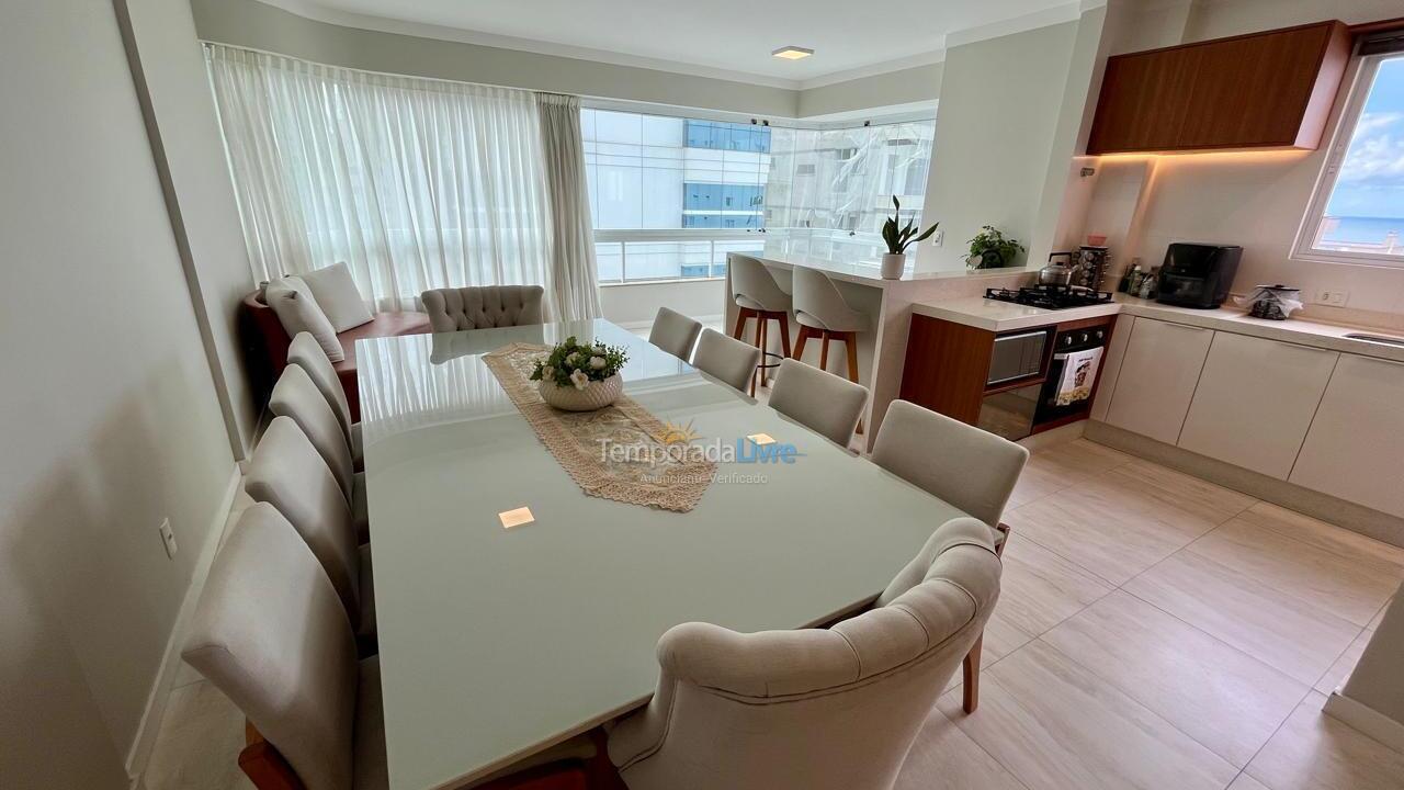 Apartamento para aluguel de temporada em Itapema (Andorinhas)