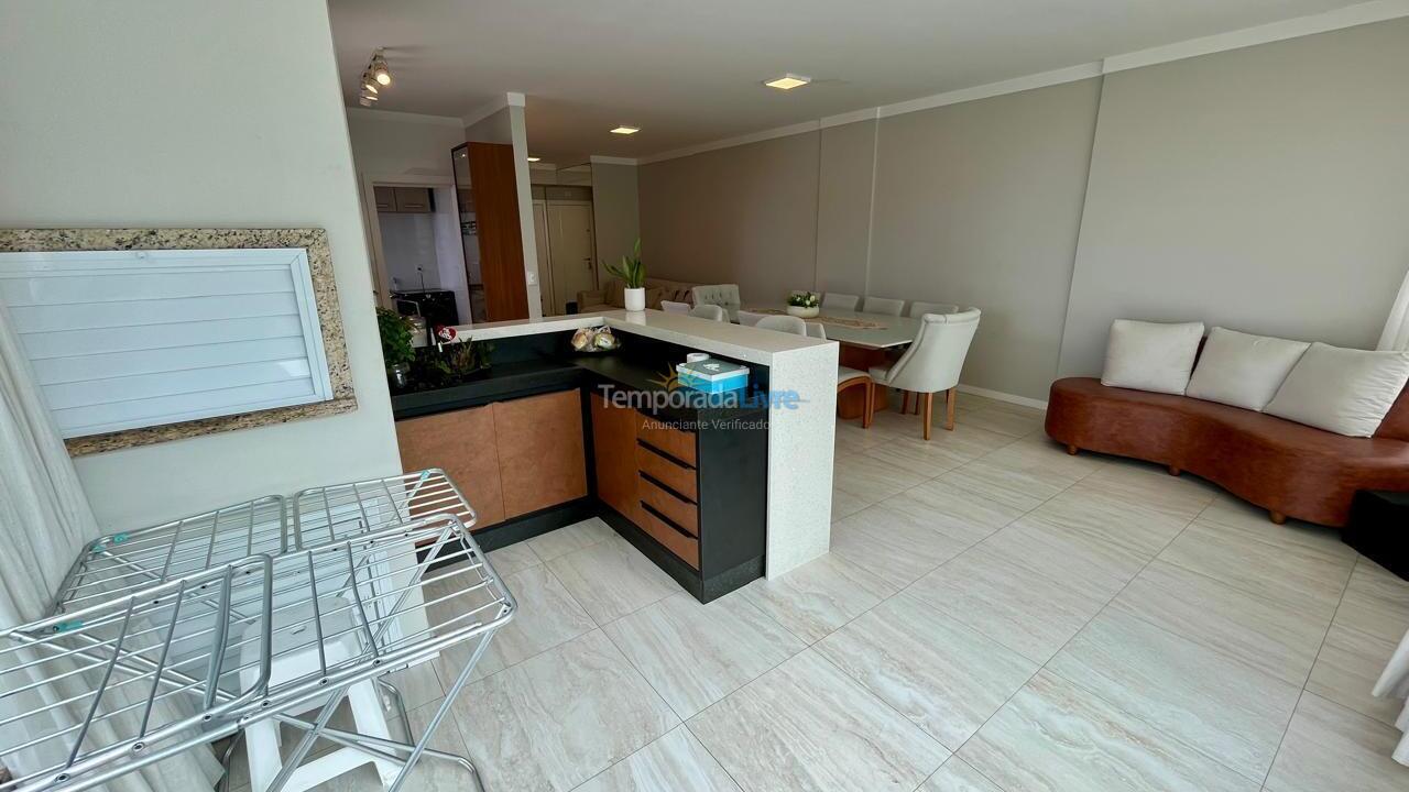 Apartamento para aluguel de temporada em Itapema (Andorinhas)