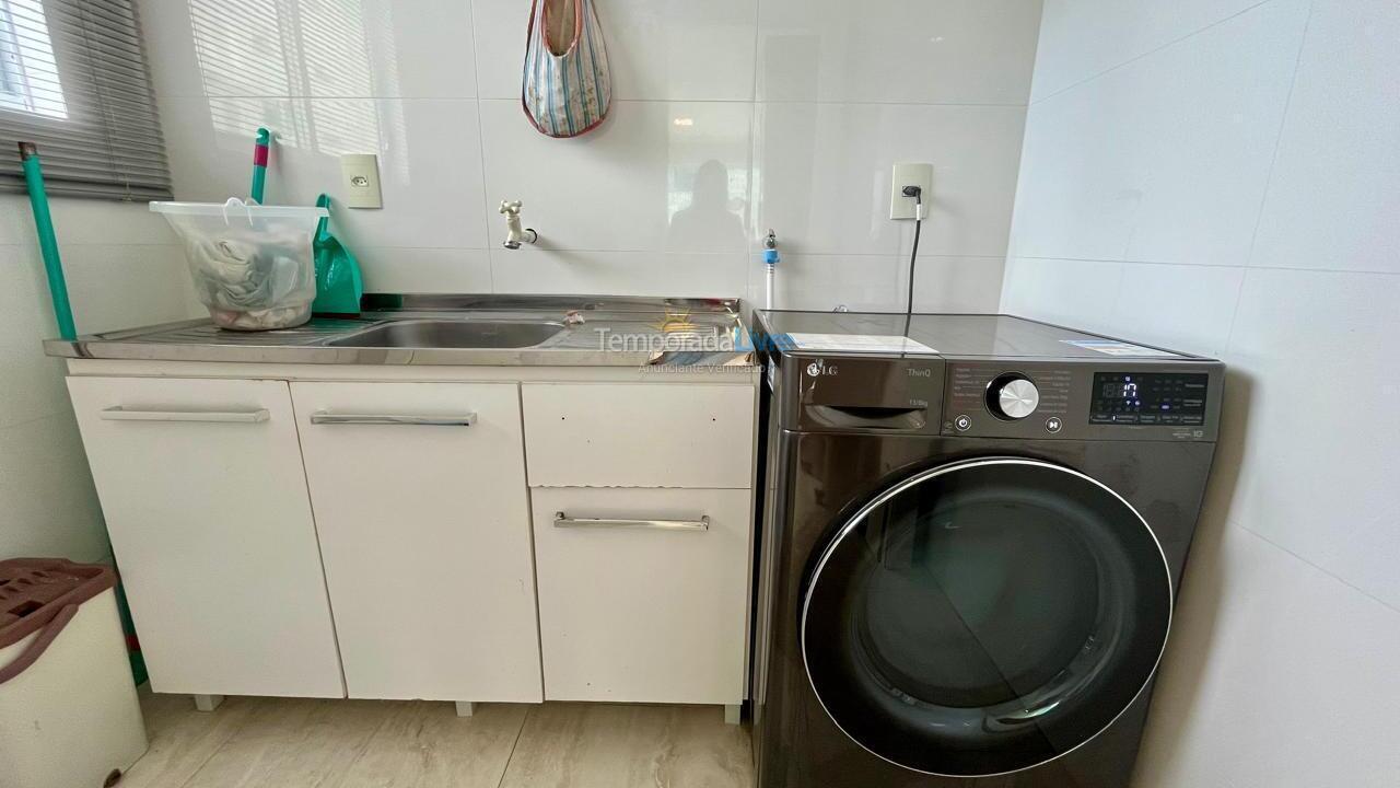 Apartamento para aluguel de temporada em Itapema (Andorinhas)