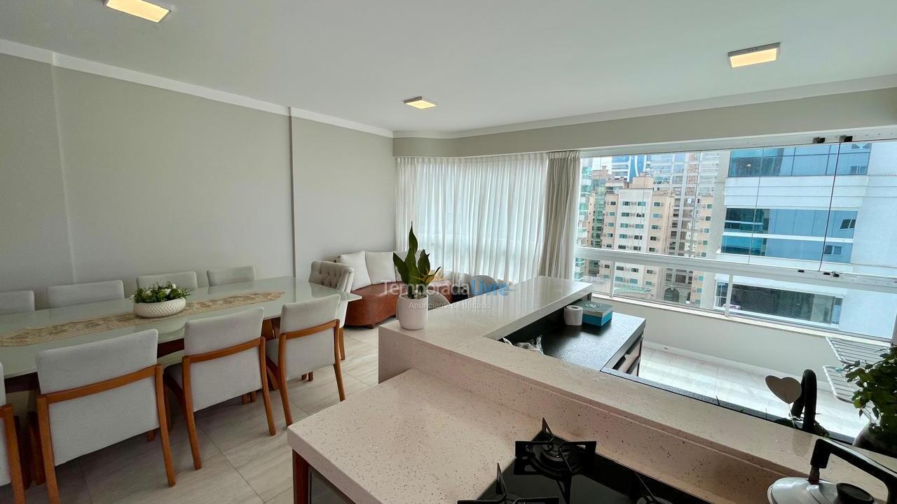 Apartamento para aluguel de temporada em Itapema (Andorinhas)