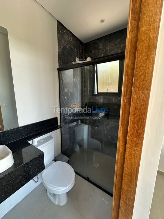 Chácara / sítio para aluguel de temporada em Igaratá (Condominio águas de Igarata)