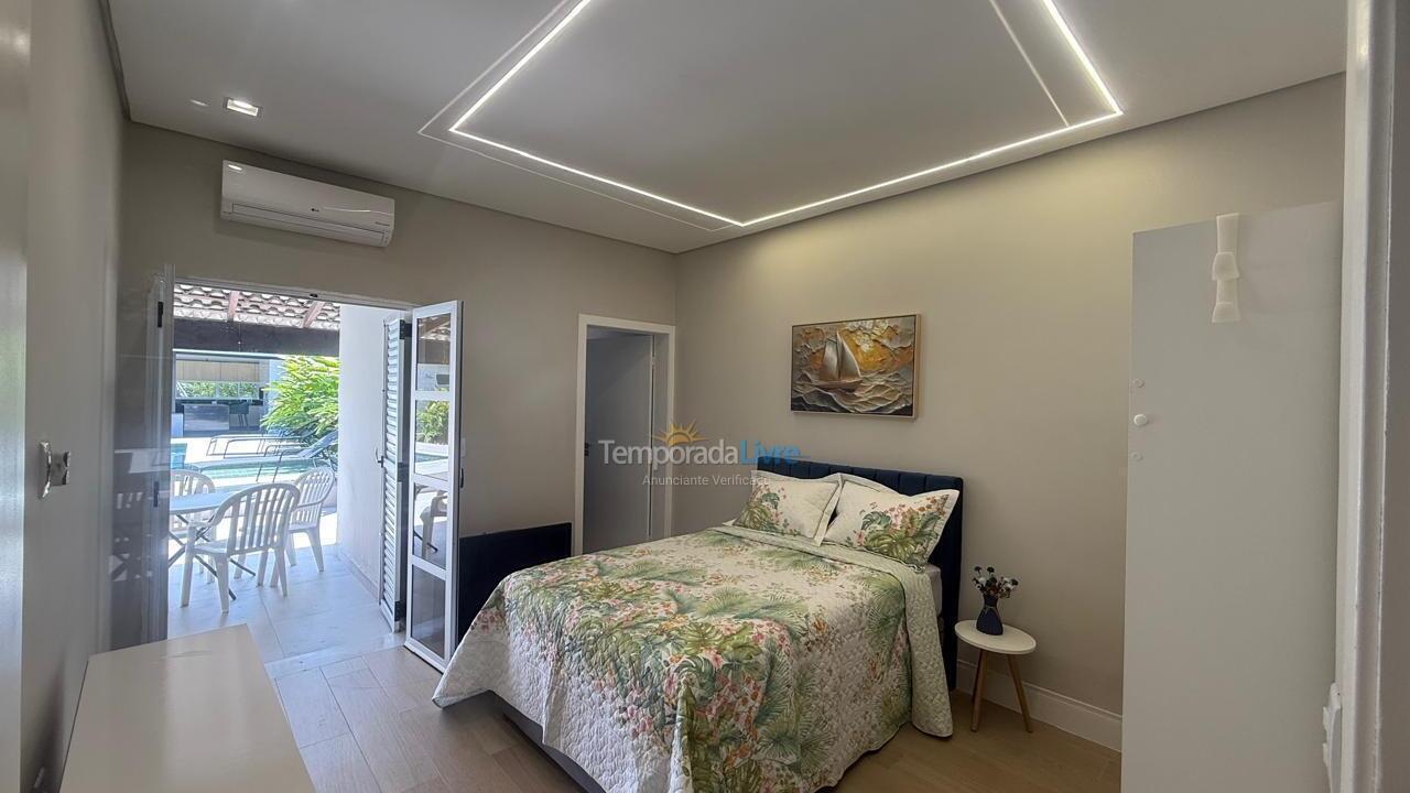 House for vacation rental in Bertioga (Condominio Morada da Praia)