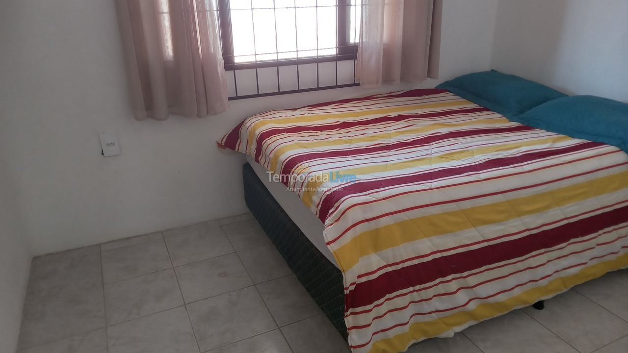 Casa para alquiler de vacaciones em São Francisco do Sul (Enseada)